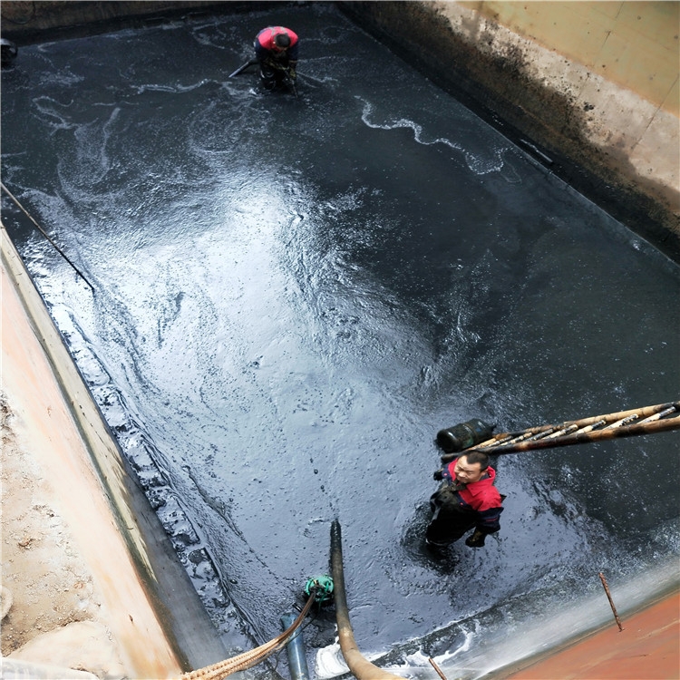 达日废水池清理
