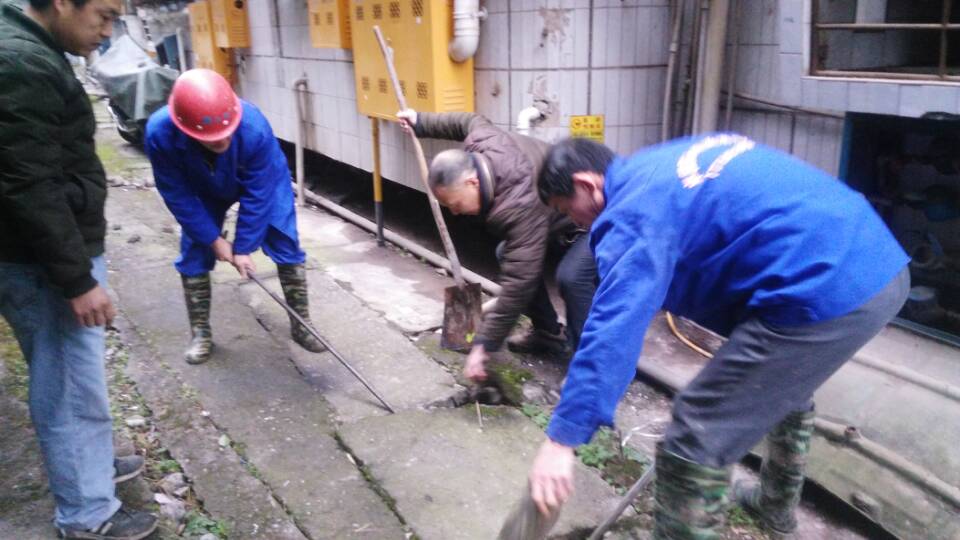 达日清掏化粪池、管道疏通一站式服务<高效><技术><可靠>